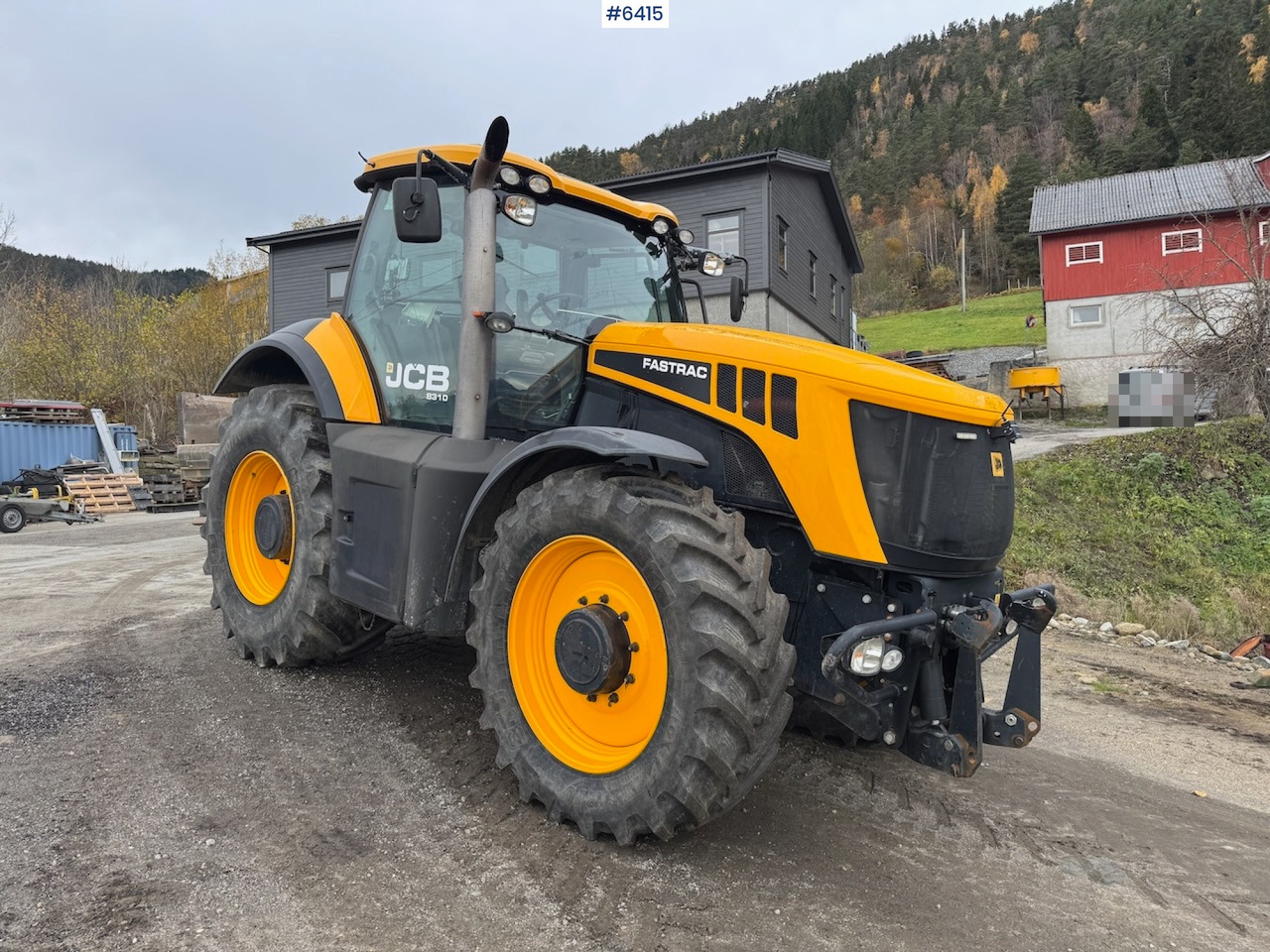 2012 JCB 8310 Fastrac w/ front hydraulics. - Traktor: 5 kép. 2012 JCB 8310 Fastrac w/ front hydraulics. - Traktor: 5 kép.
