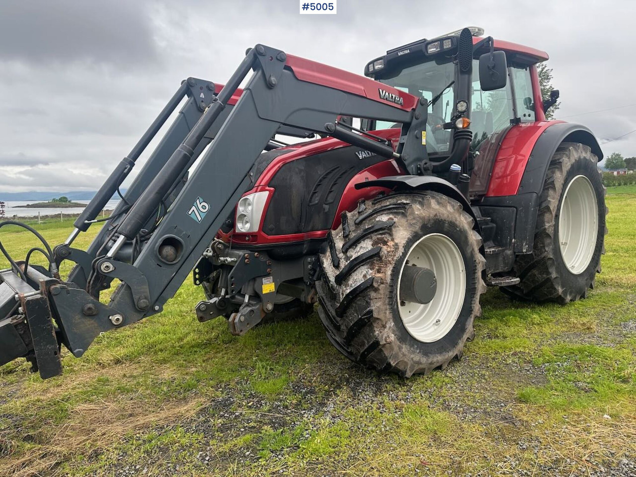 2012 Valtra T213 - Traktor: 3 kép. 2012 Valtra T213 - Traktor: 3 kép.