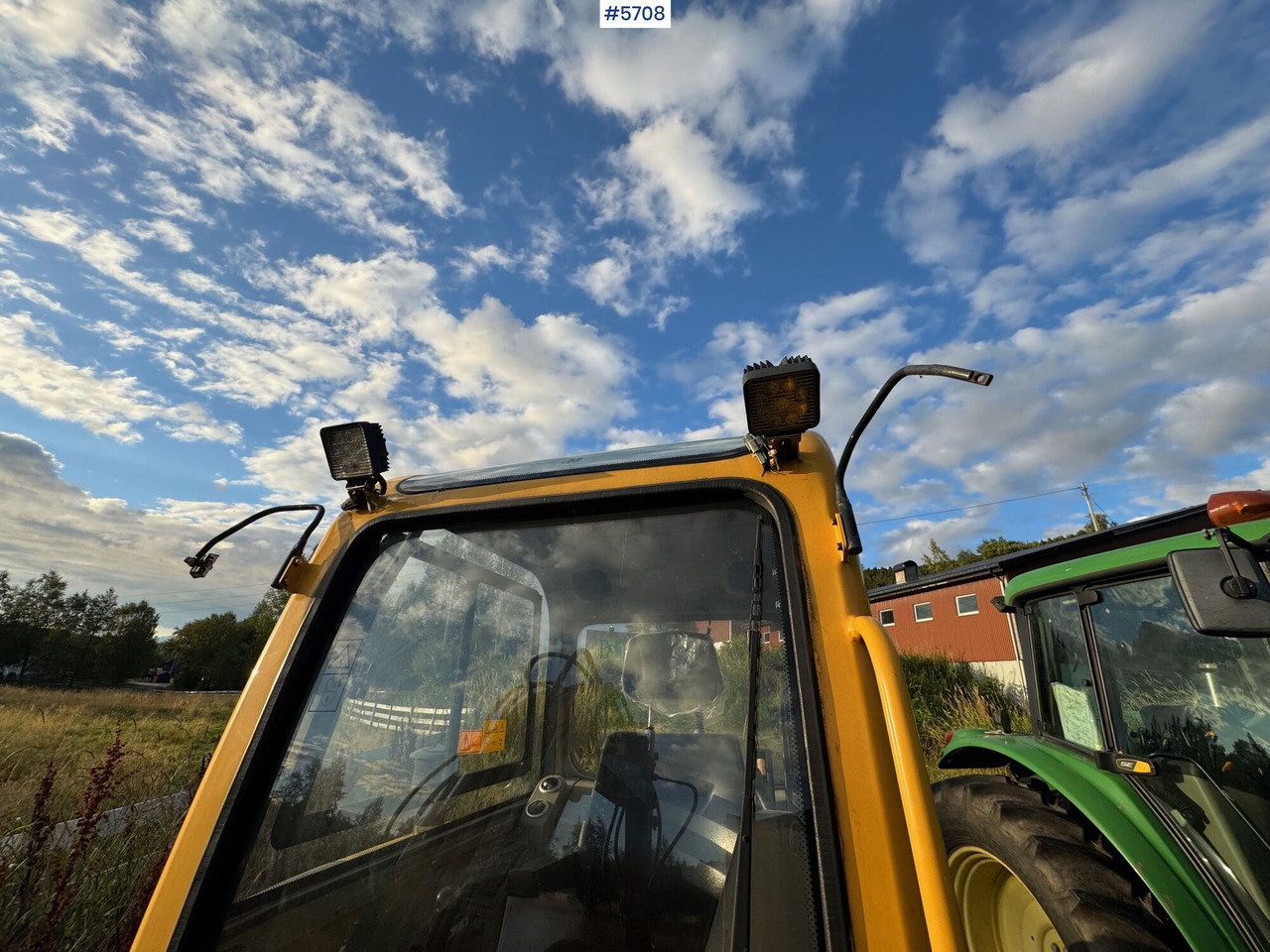 Minikotró 2013 Yuchai YC55-8 with only 448 hours. WATCH VIDEO!: 10 kép. Minikotró 2013 Yuchai YC55-8 with only 448 hours. WATCH VIDEO!: 10 kép.