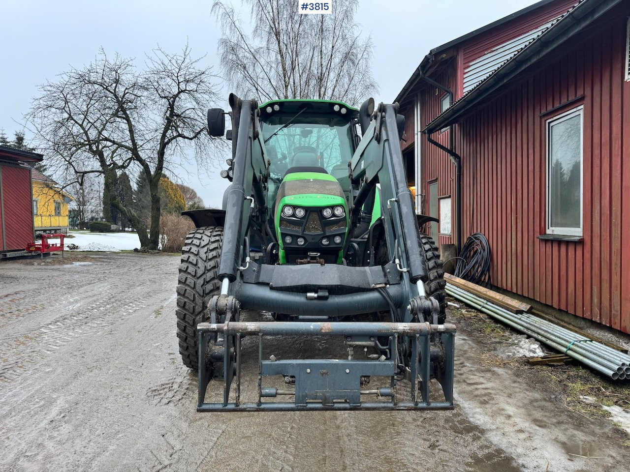 Traktor 2015 Deutz-fahr 6190 Agrotron w/ Front loader, Front PTO and 2 sets of tires.: 9 kép. Traktor 2015 Deutz-fahr 6190 Agrotron w/ Front loader, Front PTO and 2 sets of tires.: 9 kép.