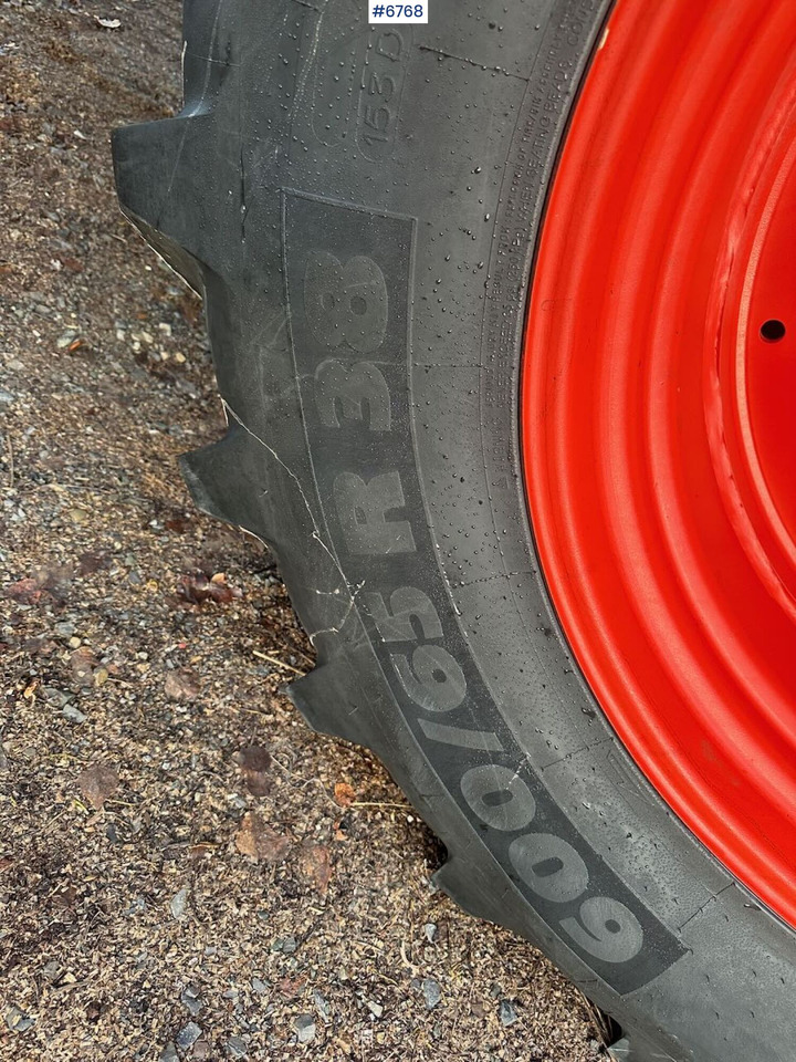 Traktor 2017 Claas Arion 440 4x4 tractor w/ front loader, GPS setup and good tires. Low hours!: 16 kép.