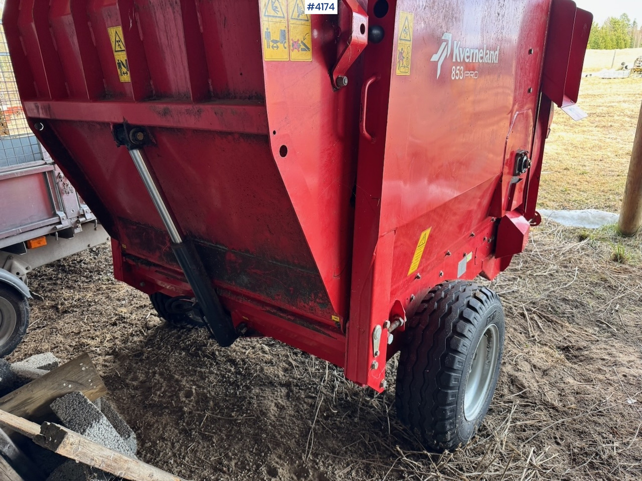 2017 Kverneland 853 Pro Halmblåser - Szálastakarmány betakarítás gépei: 5 kép. 2017 Kverneland 853 Pro Halmblåser - Szálastakarmány betakarítás gépei: 5 kép.