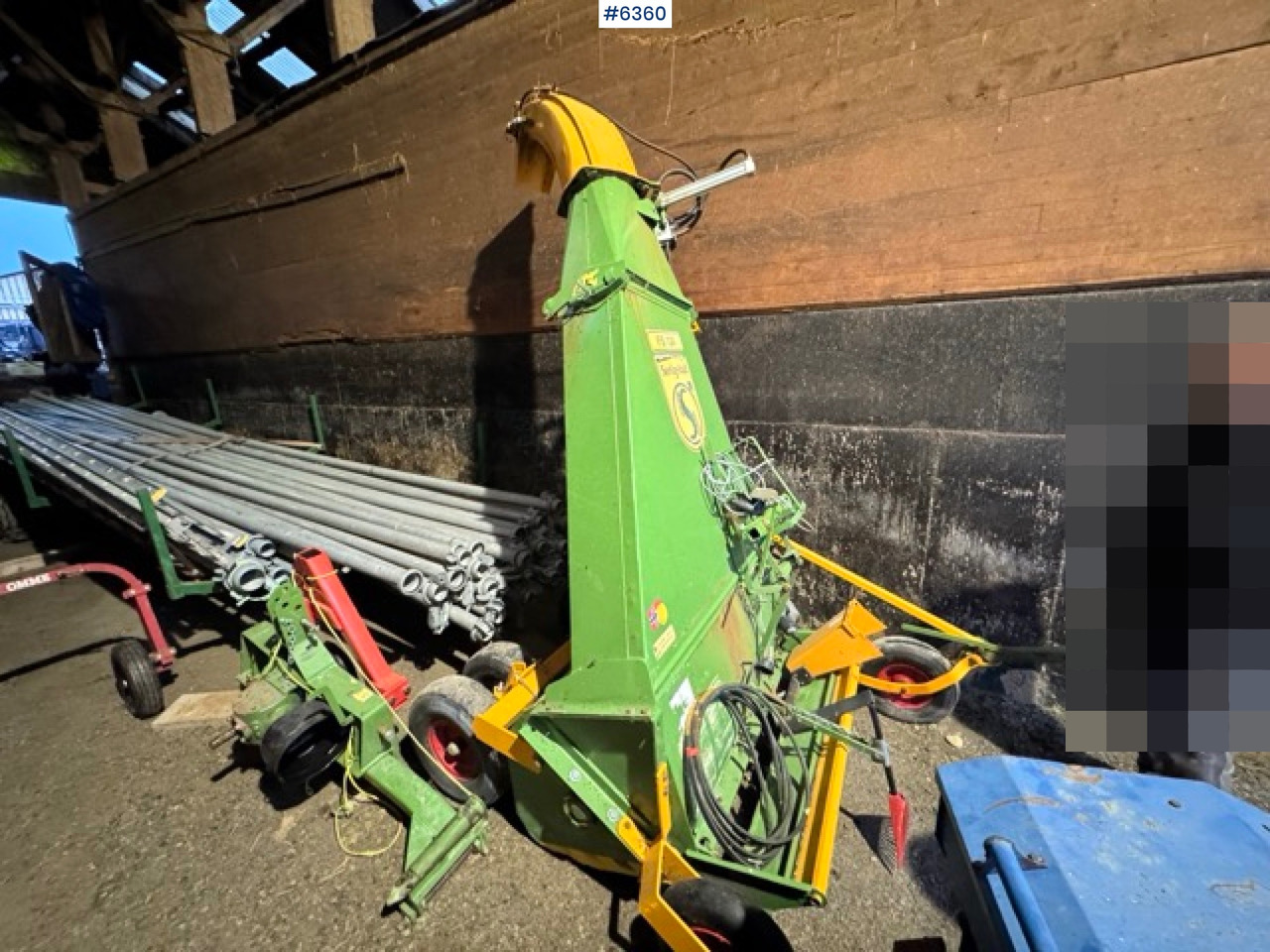 2017 Serigstad FS134 with support trailer - Szálastakarmány betakarítás gépei: 2 kép. 2017 Serigstad FS134 with support trailer - Szálastakarmány betakarítás gépei: 2 kép.