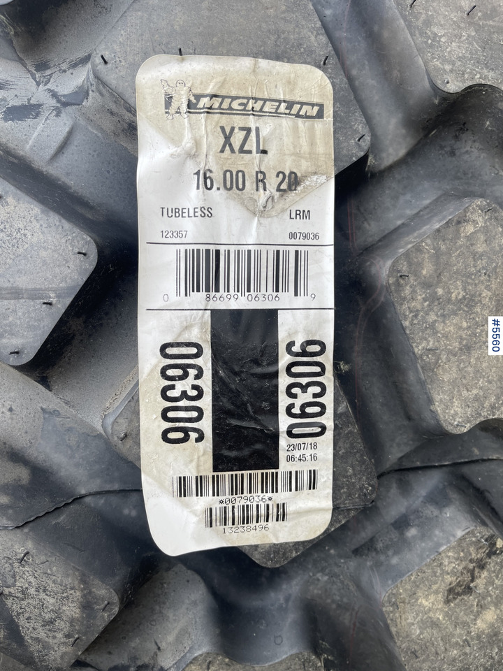 2018 Michelin XLZ 16.00 R20 Wheel Loader Tires - Gumiabroncs - Rakodógép: 4 kép. 2018 Michelin XLZ 16.00 R20 Wheel Loader Tires - Gumiabroncs - Rakodógép: 4 kép.