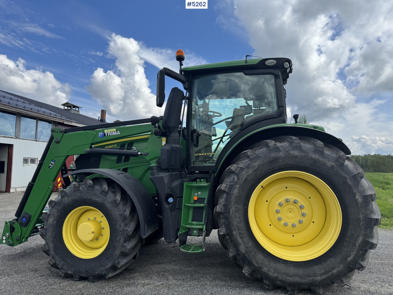 2019 John Deere 6250R - Traktor: 4 kép. 2019 John Deere 6250R - Traktor: 4 kép.