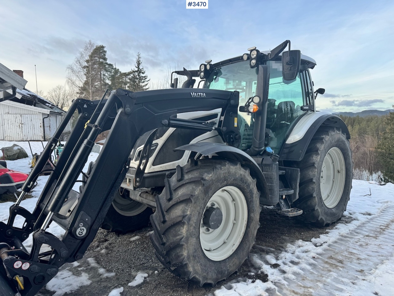 2019 Valtra N134 w/ Front loader and bucket. 900 hours! lízing 2019 Valtra N134 w/ Front loader and bucket. 900 hours!: 11 kép.
