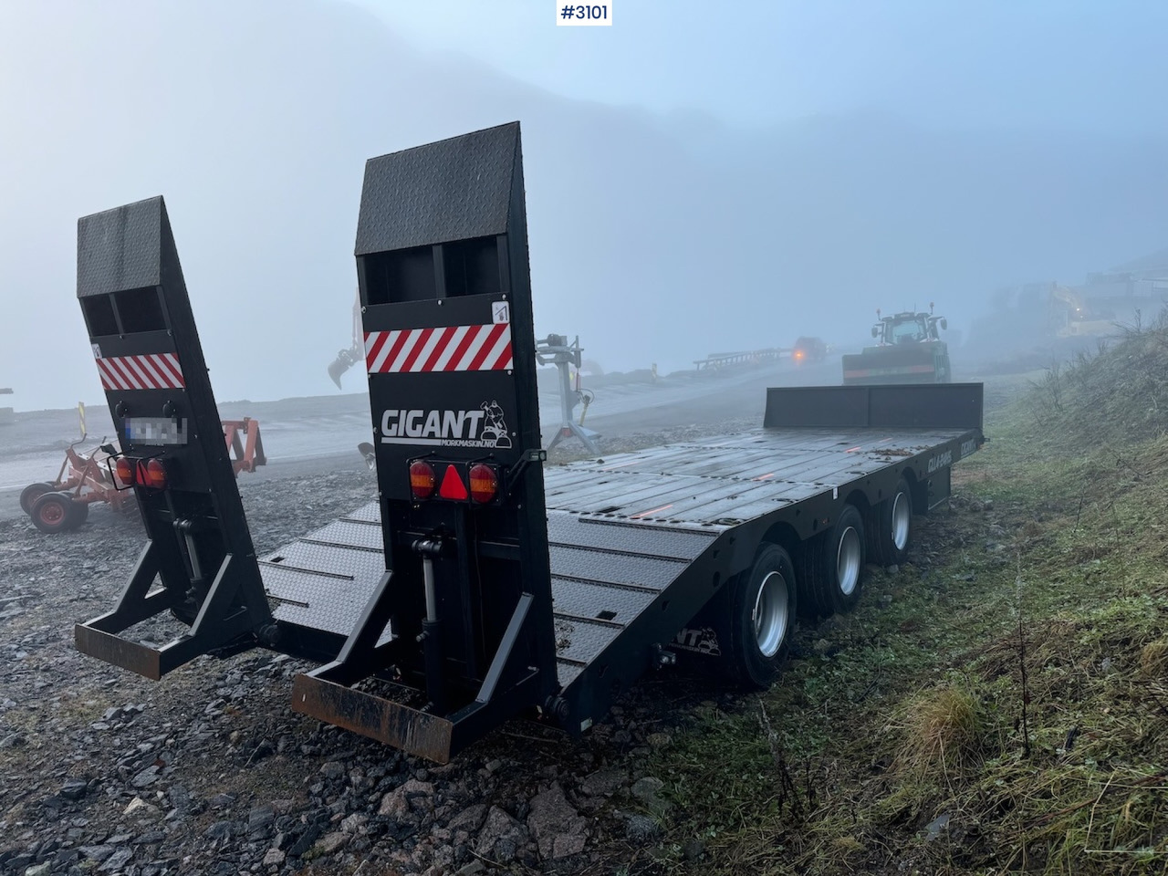 2021 Gigant Machine trailer with drive bridges - Pótkocsi mélybölcsős: 2 kép. 2021 Gigant Machine trailer with drive bridges - Pótkocsi mélybölcsős: 2 kép.