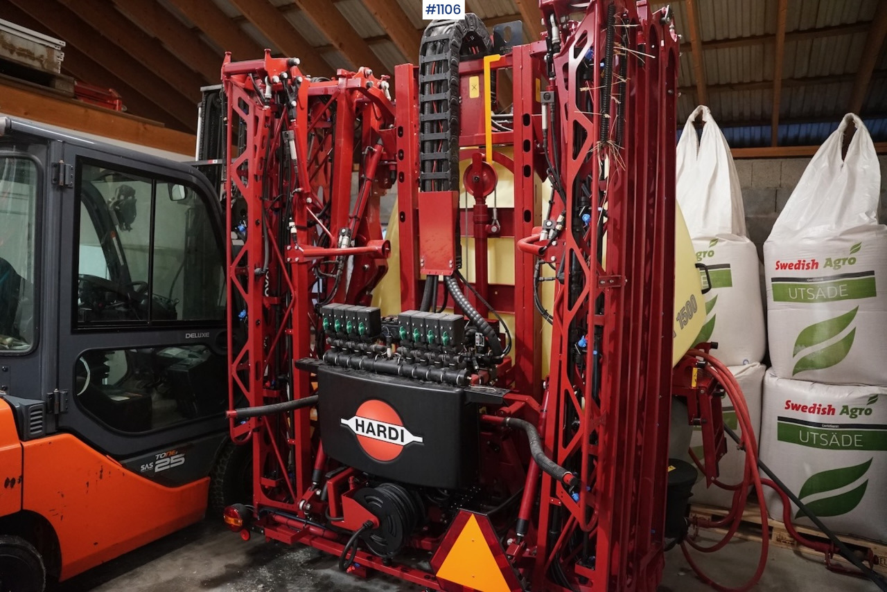 2021 Hardi Mega 1500 Field sprayer - Függesztett permetező: 1 kép. 2021 Hardi Mega 1500 Field sprayer - Függesztett permetező: 1 kép.