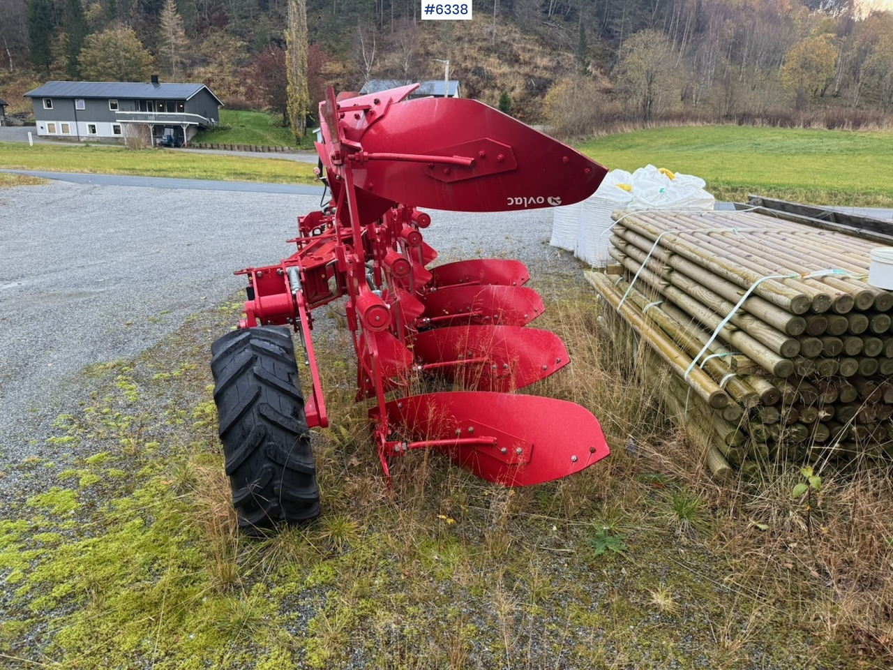 2021 Ovlac 4-furrow reversible plough - Talajművelő gep: 4 kép. 2021 Ovlac 4-furrow reversible plough - Talajművelő gep: 4 kép.