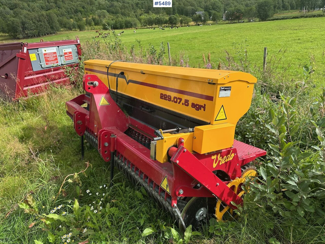 2021 Vredo DZ 299.0705 Seeder - Szemenkénti vetőgép: 2 kép. 2021 Vredo DZ 299.0705 Seeder - Szemenkénti vetőgép: 2 kép.