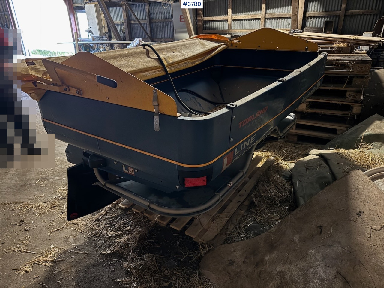 2022 Bogballe L20 Plus w/Calibrator ICON - Műtrágyaszóró: 4 kép. 2022 Bogballe L20 Plus w/Calibrator ICON - Műtrágyaszóró: 4 kép.