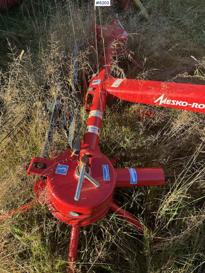 2022 Mesko-Rol Z275 - Szálastakarmány betakarítás gépei: 2 kép. 2022 Mesko-Rol Z275 - Szálastakarmány betakarítás gépei: 2 kép.