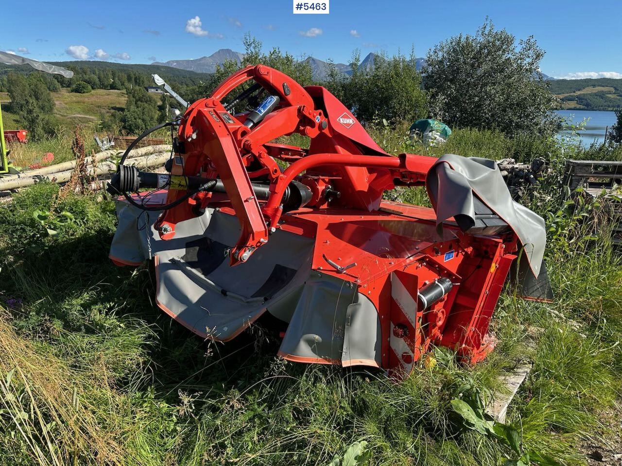 2023 Kuhn FC3125DF frontslåmaskin. - Szálastakarmány betakarítás gépei: 1 kép. 2023 Kuhn FC3125DF frontslåmaskin. - Szálastakarmány betakarítás gépei: 1 kép.