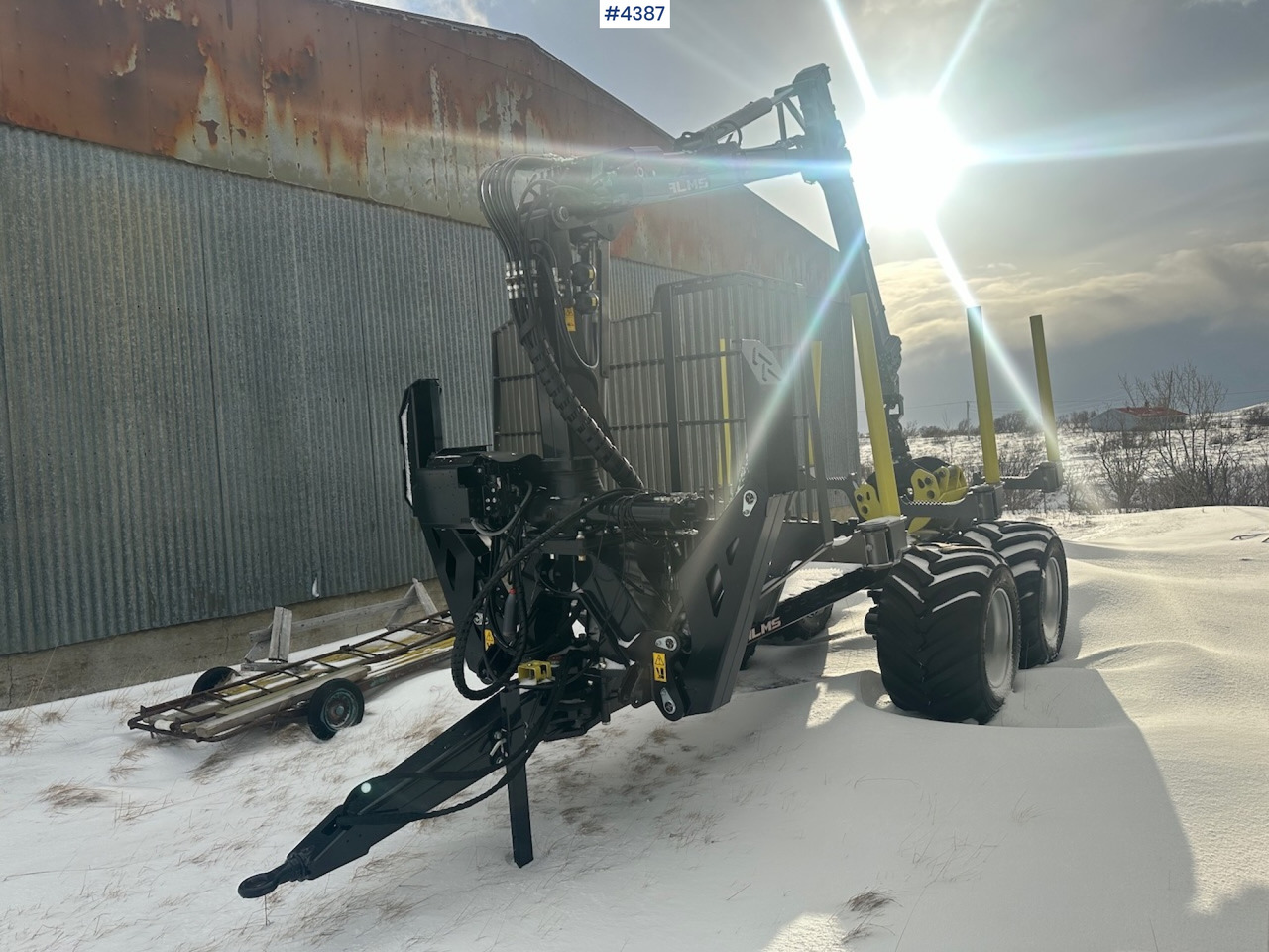 2023 Palms u12 timber trailer w/ Palms 5,85 krane. Never used. - Rönkszállító pótkocsi: 4 kép. 2023 Palms u12 timber trailer w/ Palms 5,85 krane. Never used. - Rönkszállító pótkocsi: 4 kép.