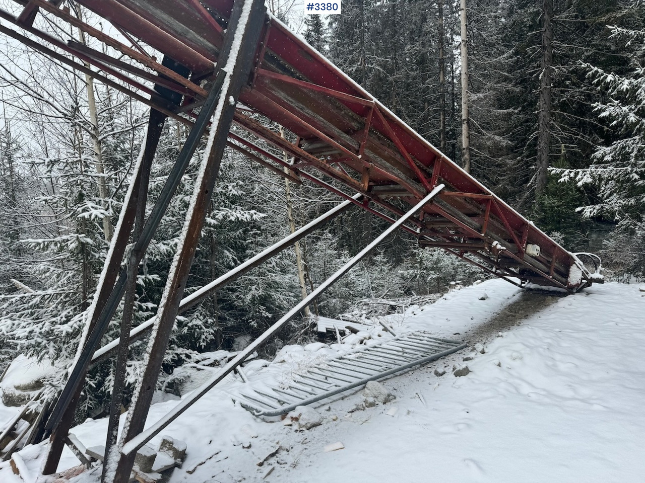 Conveyor Belt for Silo - Futószalag: 2 kép. Conveyor Belt for Silo - Futószalag: 2 kép.