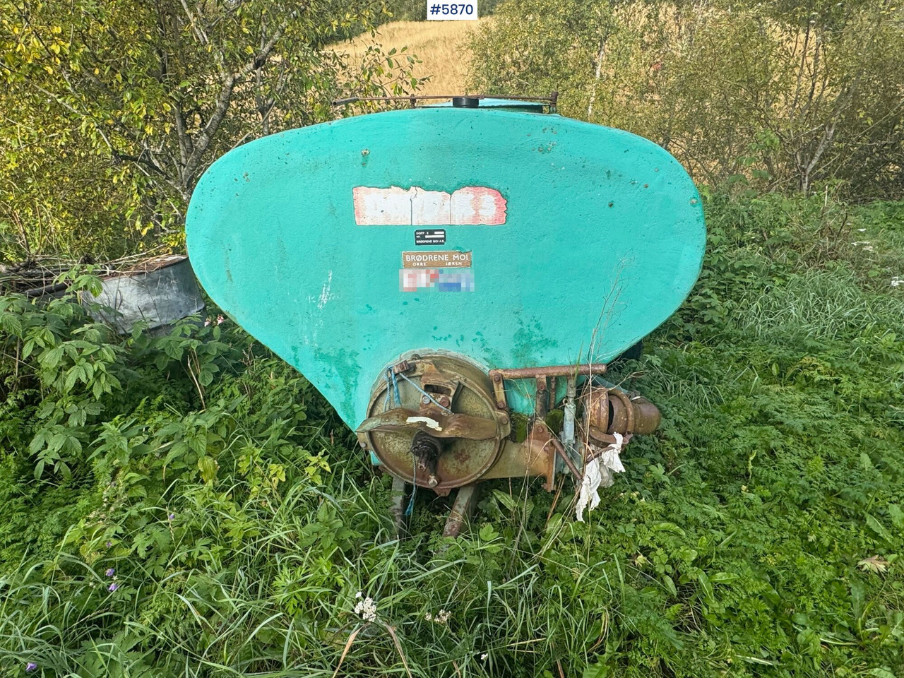 DOFF X Manure spreader - Szippantó tartálykocsi: 5 kép. DOFF X Manure spreader - Szippantó tartálykocsi: 5 kép.