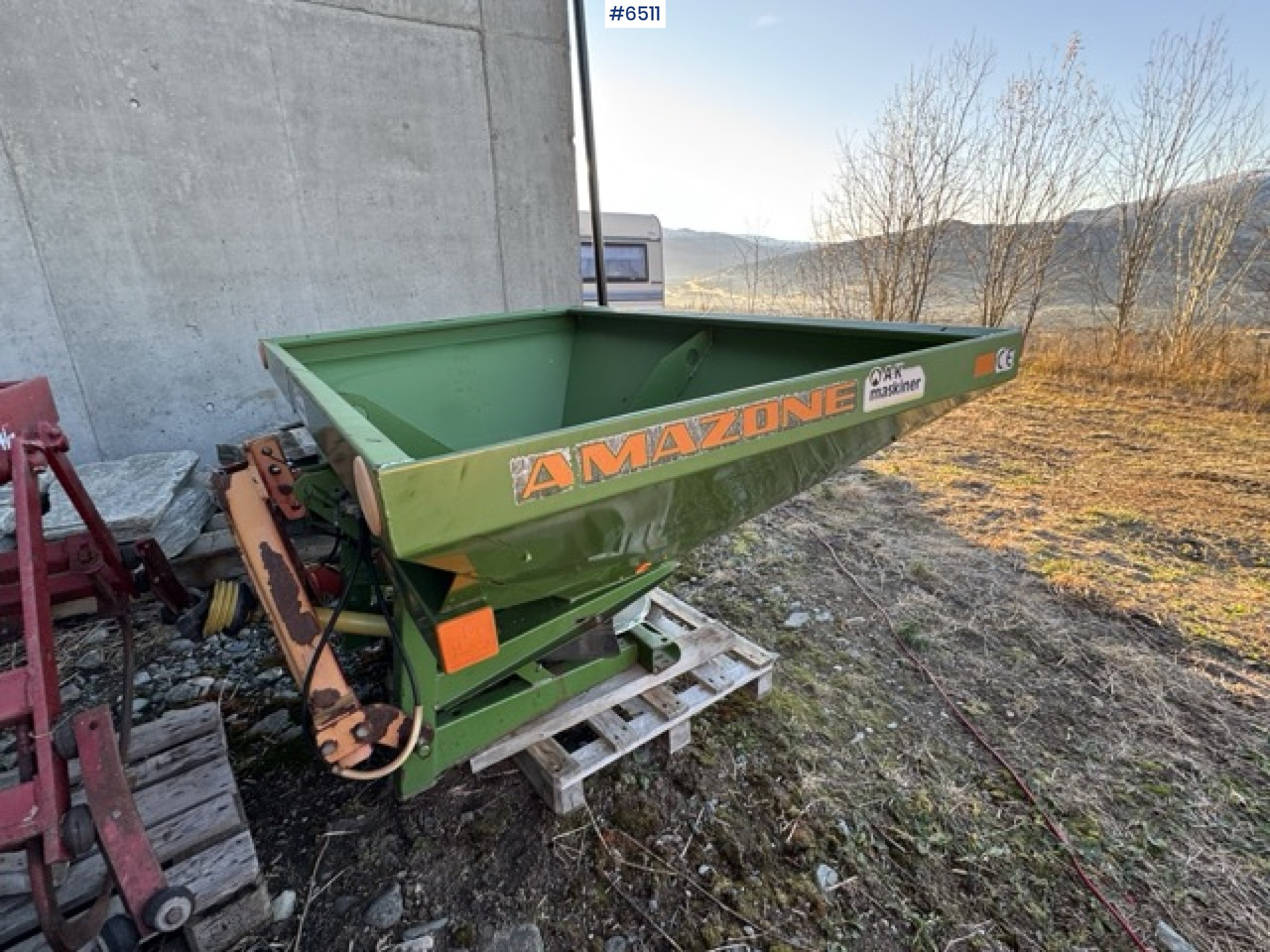2000 Amazone ZA-X Perfect Fertilizer spreader - Egyéb gépek: 2 kép. 2000 Amazone ZA-X Perfect Fertilizer spreader - Egyéb gépek: 2 kép.