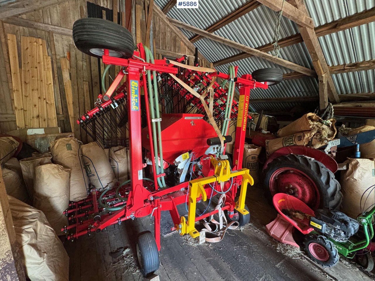 Einböck Pneumaticstar-STI 600 pneumatic seeder, year 2020. Never used – like new! - Kombinált vetőgép: 4 kép. Einböck Pneumaticstar-STI 600 pneumatic seeder, year 2020. Never used – like new! - Kombinált vetőgép: 4 kép.