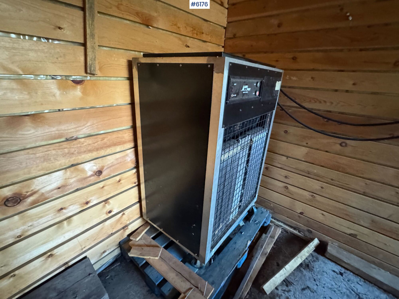 El-Bjørn / Anti-humidity VT500-2N drying unit - HVAC berendezés: 4 kép. El-Bjørn / Anti-humidity VT500-2N drying unit - HVAC berendezés: 4 kép.