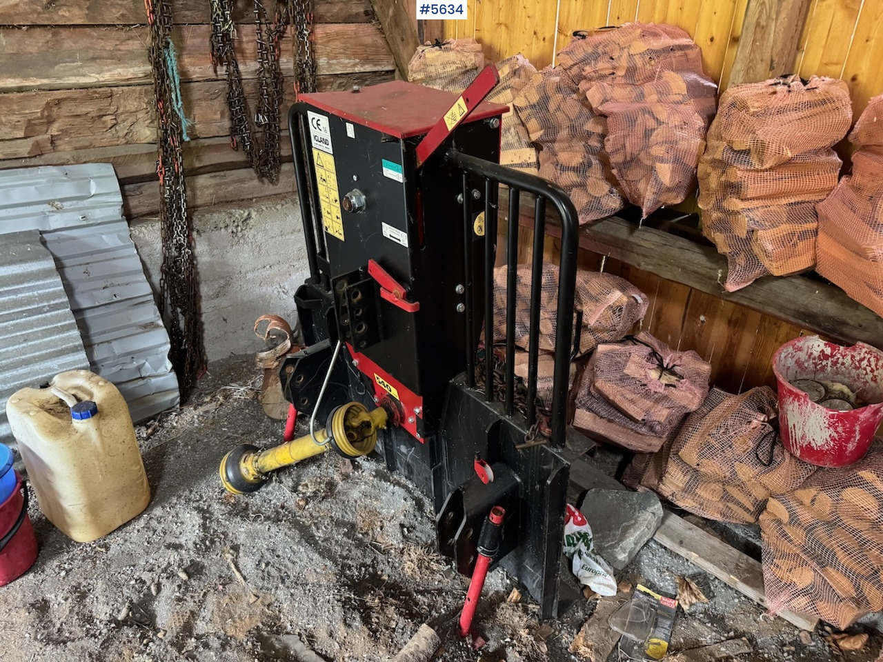 2016 Igland 4001 Winch - Erdészeti gép: 3 kép. 2016 Igland 4001 Winch - Erdészeti gép: 3 kép.