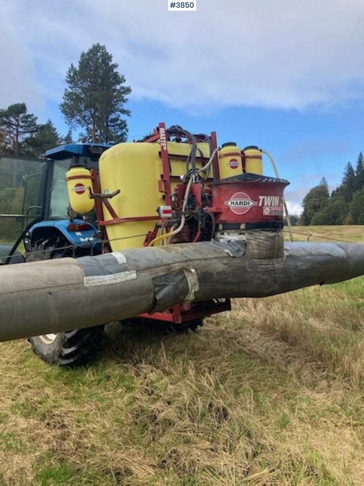 Hardi Master Twin Stream 12M field sprayer - Permetezők: 3 kép. Hardi Master Twin Stream 12M field sprayer - Permetezők: 3 kép.