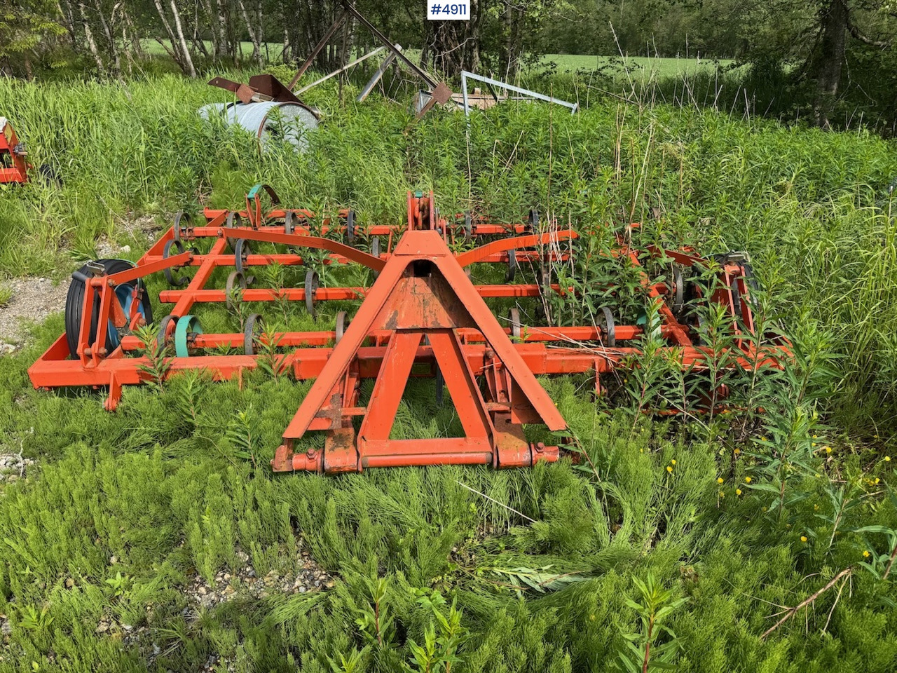 Kverneland 3 m Harrow. - Talajművelő gep: 5 kép. Kverneland 3 m Harrow. - Talajművelő gep: 5 kép.