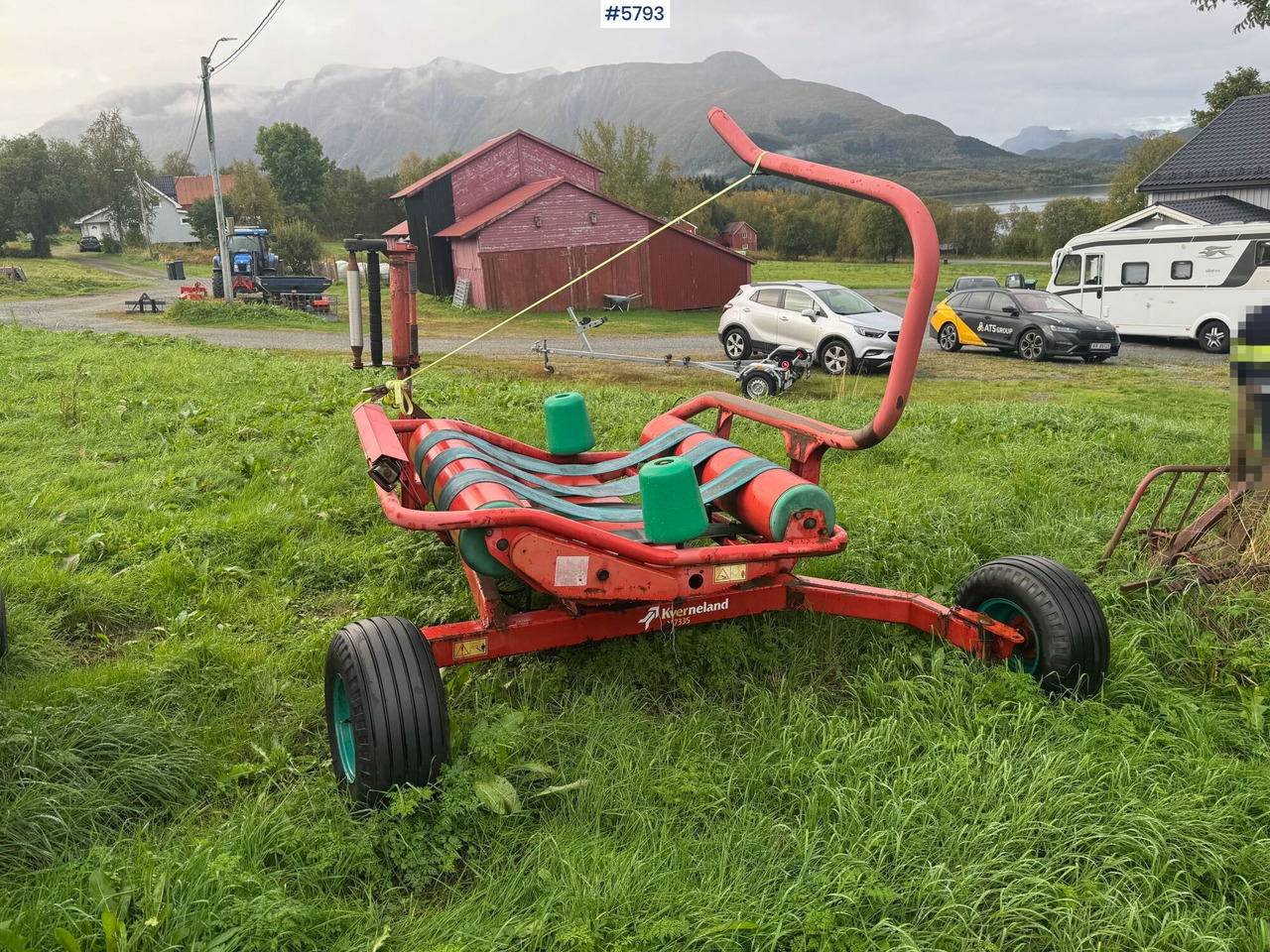 Kverneland un 7335. Partially rep.object - Szálastakarmány betakarítás gépei: 5 kép. Kverneland un 7335. Partially rep.object - Szálastakarmány betakarítás gépei: 5 kép.