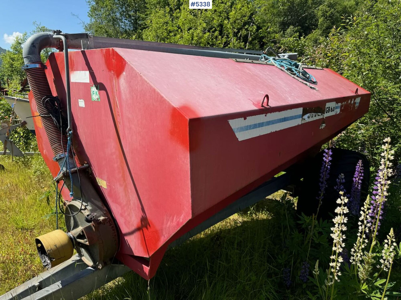 Moi GB 6.0 Fertilizer wagon - Műtrágyaszóró: 5 kép. Moi GB 6.0 Fertilizer wagon - Műtrágyaszóró: 5 kép.