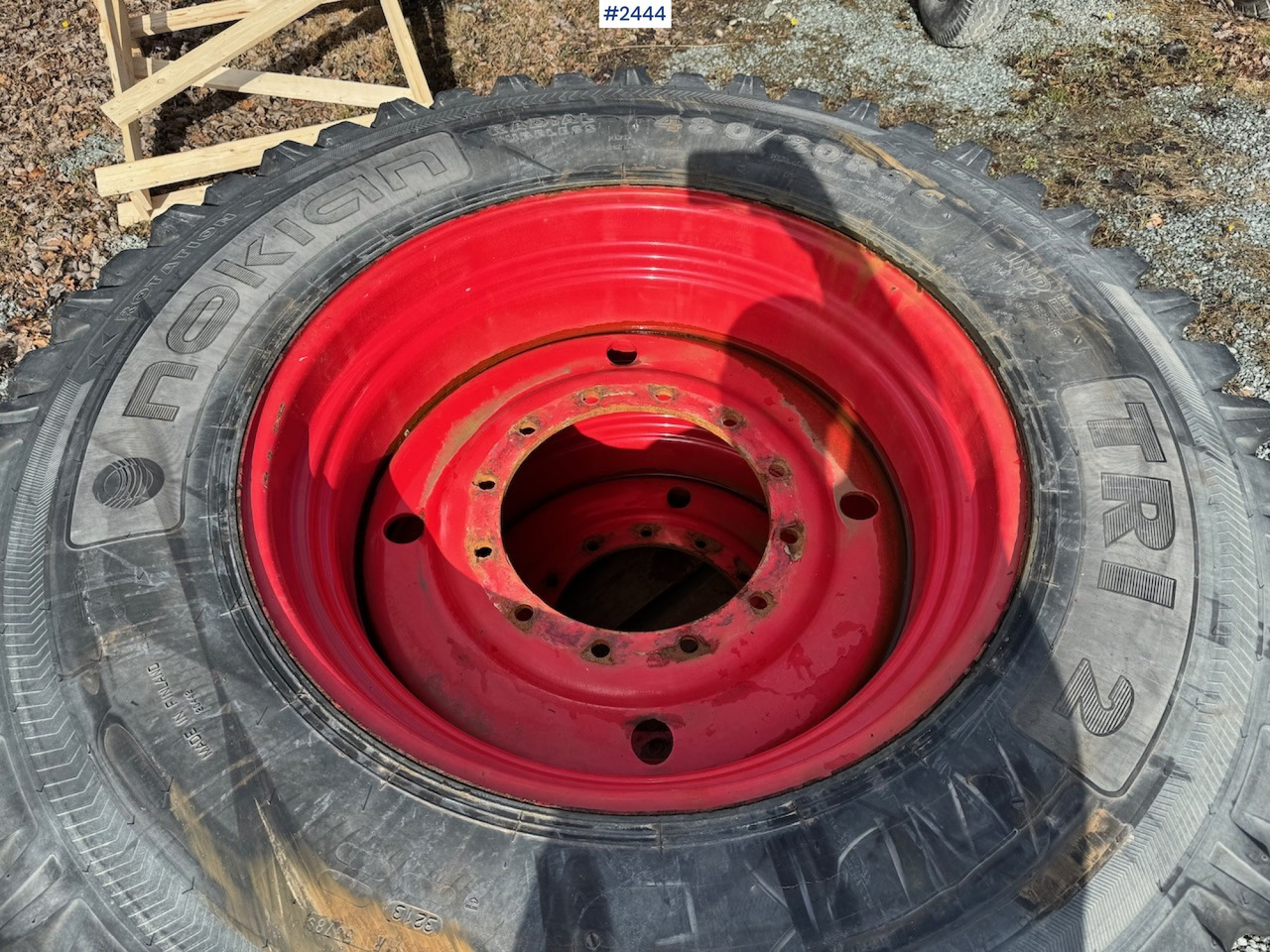 Nokian TRI2 wheelset from Fendt 936 - Komplett kerék - Mezőgazdasági gépek: 5 kép. Nokian TRI2 wheelset from Fendt 936 - Komplett kerék - Mezőgazdasági gépek: 5 kép.