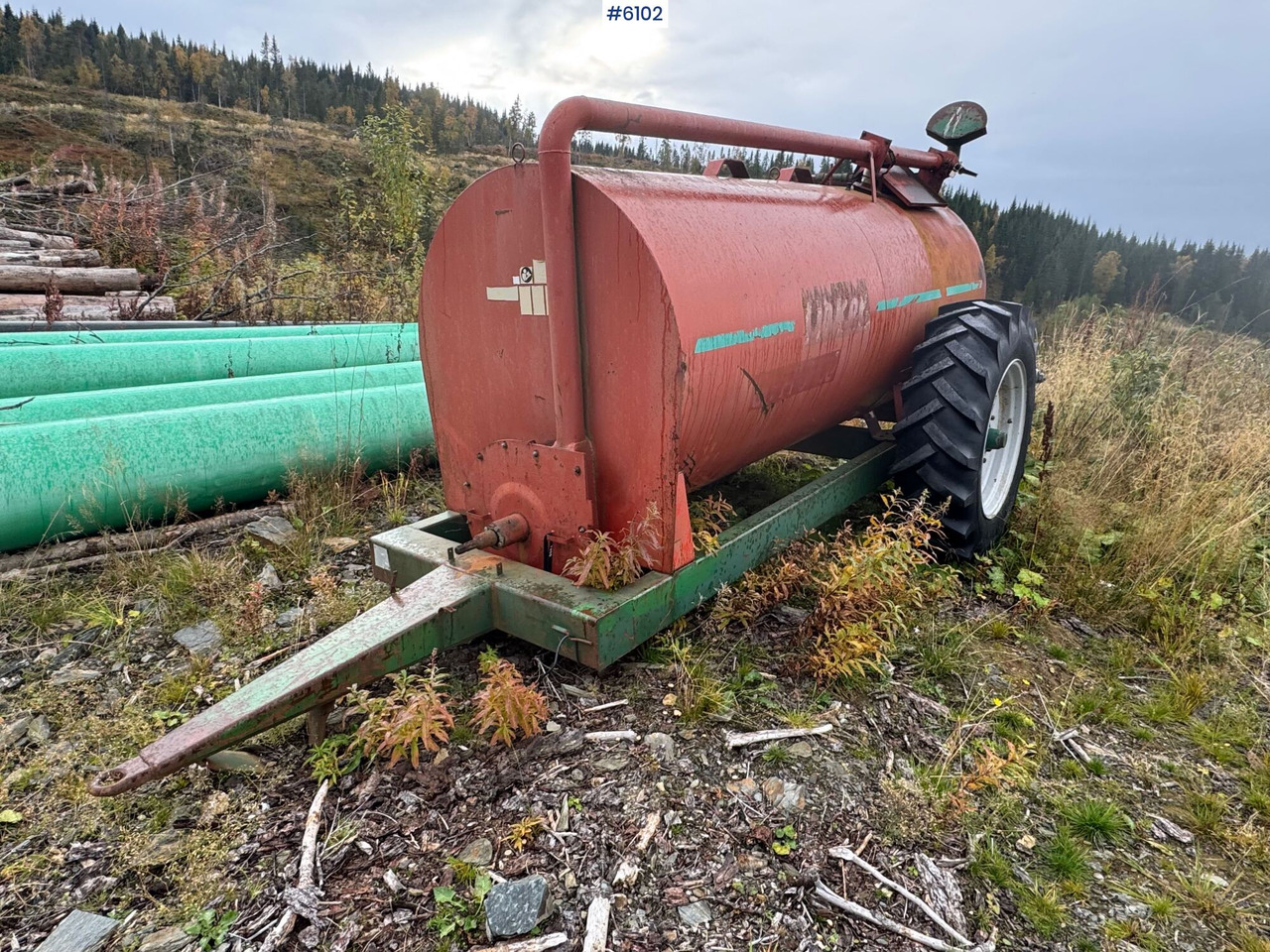 Orkel GV6000 fertilizer trailer - Szippantó tartálykocsi: 4 kép. Orkel GV6000 fertilizer trailer - Szippantó tartálykocsi: 4 kép.