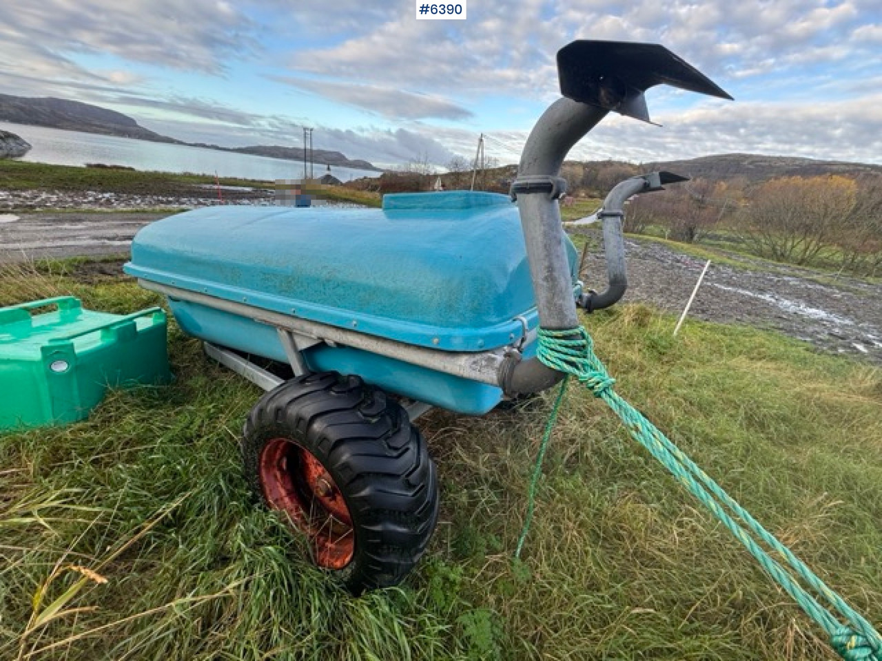 Reime slurry tanker, approx. 4000 litres - Szippantó tartálykocsi: 4 kép. Reime slurry tanker, approx. 4000 litres - Szippantó tartálykocsi: 4 kép.