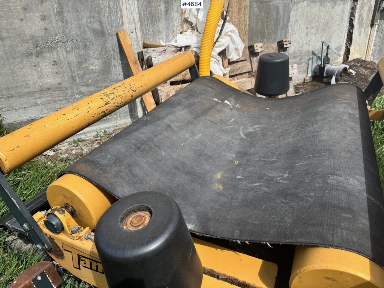 Tanco Autowrap 280ARC Round bale wrapper. - Szálastakarmány betakarítás gépei: 4 kép. Tanco Autowrap 280ARC Round bale wrapper. - Szálastakarmány betakarítás gépei: 4 kép.