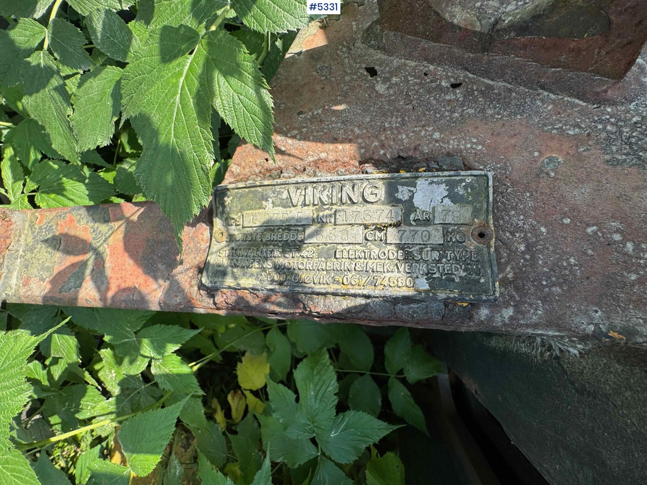 Többcélú/ Speciális jármű 1979 Viking L275E snow plow for tractor: 11 kép. Többcélú/ Speciális jármű 1979 Viking L275E snow plow for tractor: 11 kép.