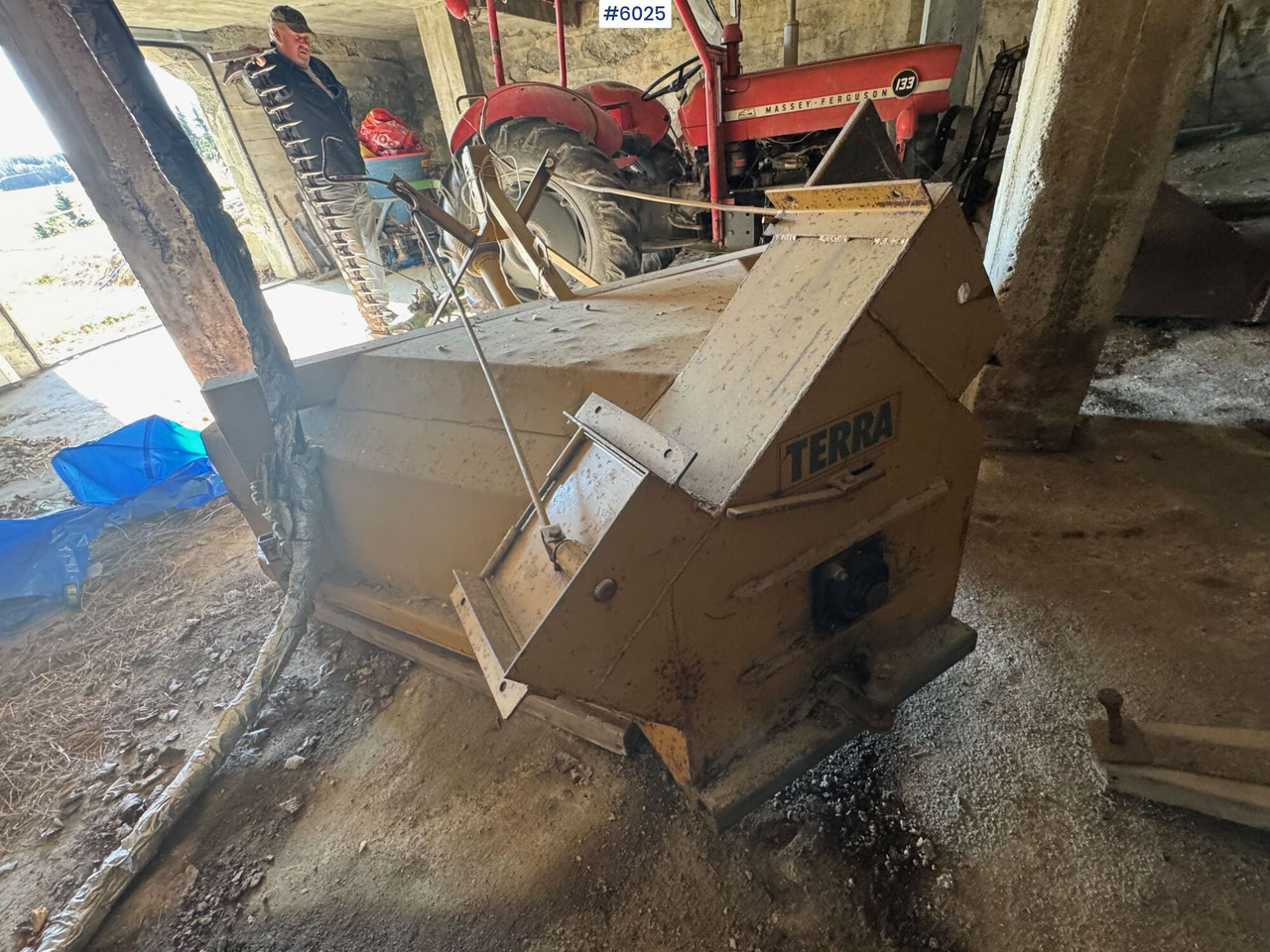 Többcélú/ Speciális jármű Terra V-Snow blower: 7 kép.