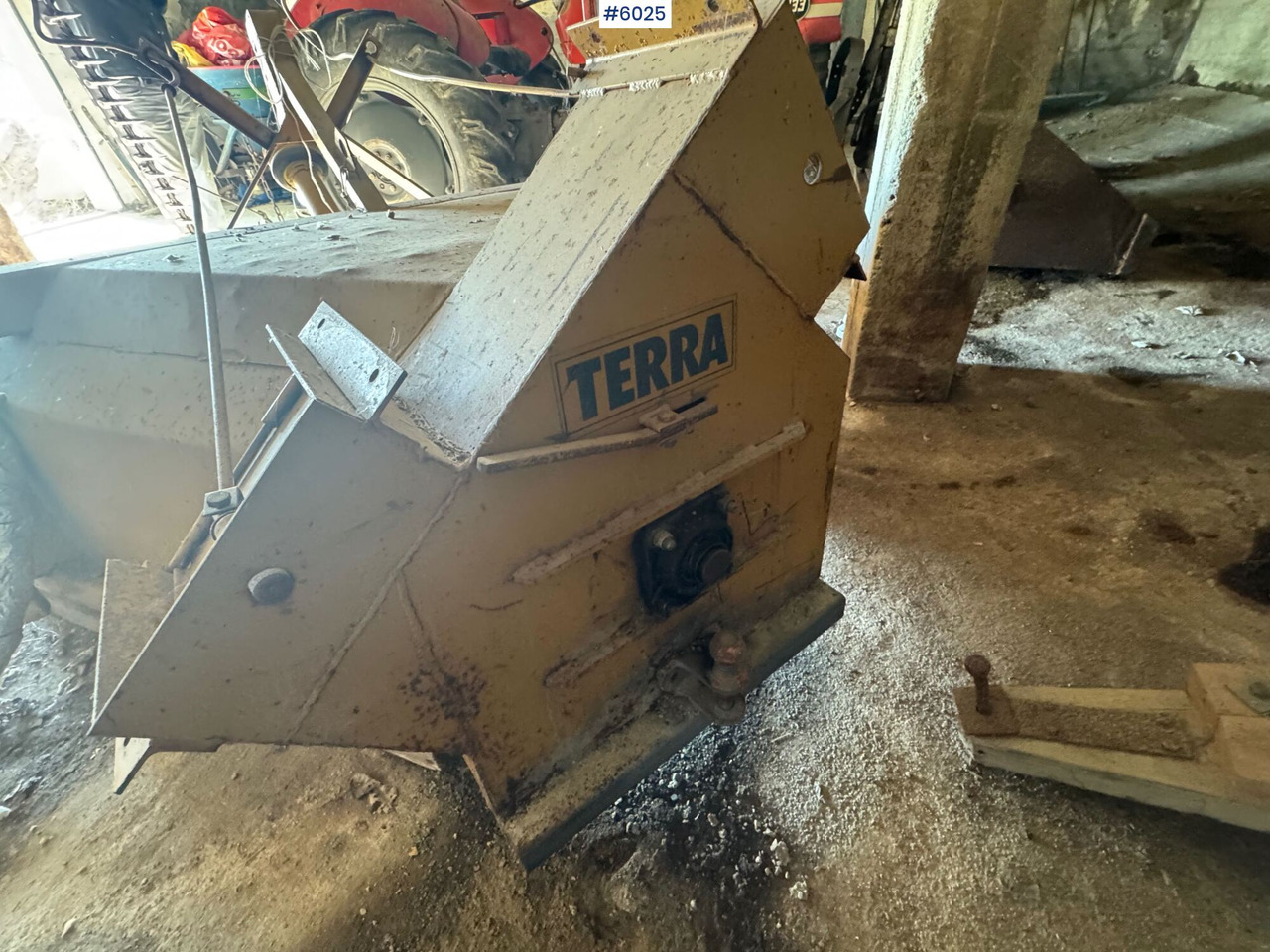 Többcélú/ Speciális jármű Terra V-Snow blower: 8 kép.