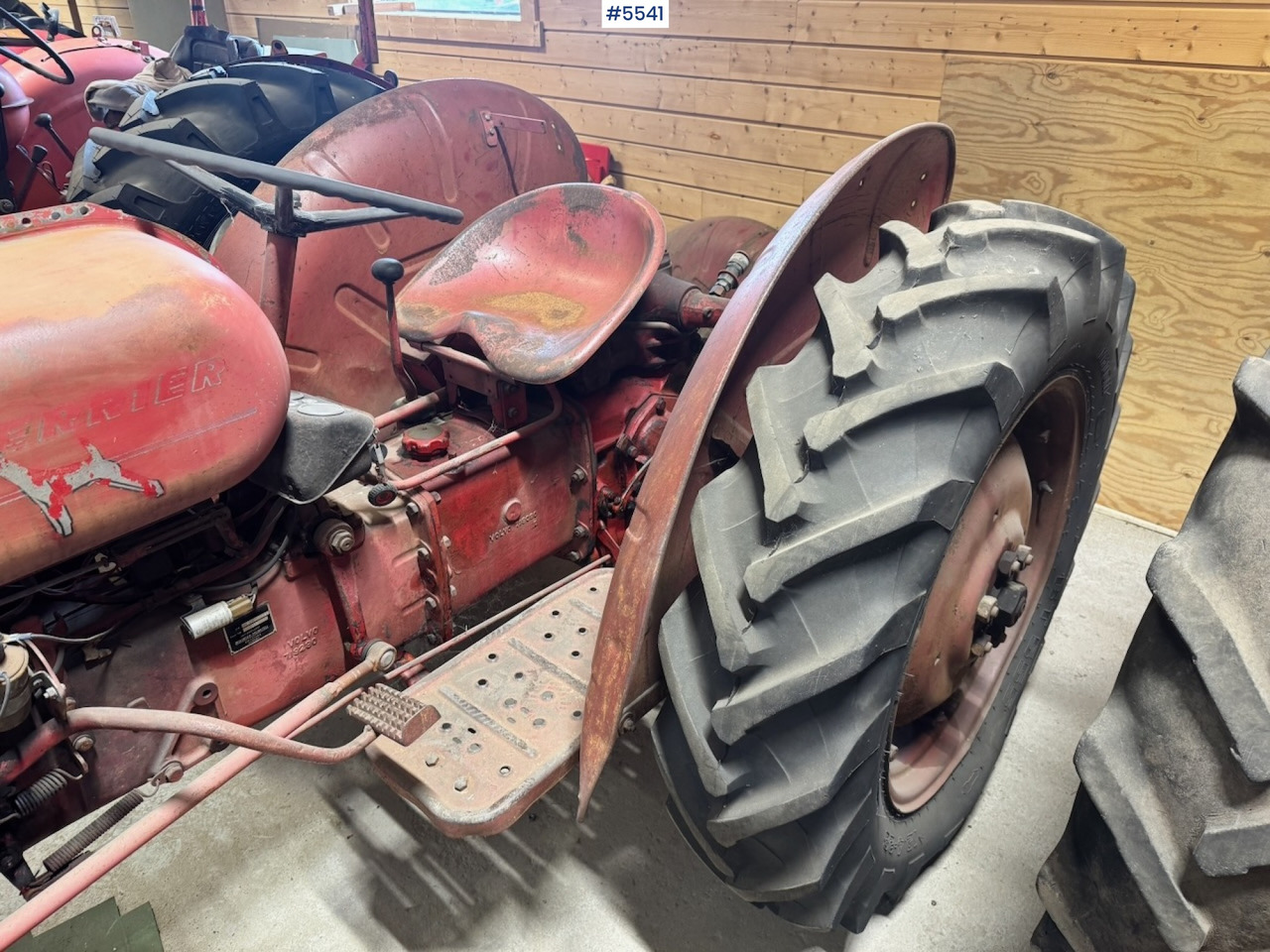 Volvo BM 425 4x2 Tractor. - Traktor: 3 kép. Volvo BM 425 4x2 Tractor. - Traktor: 3 kép.