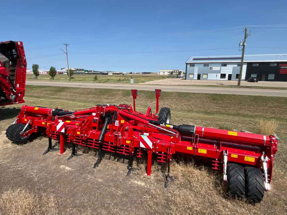 Grimme GF 800 - Betakarító gép: 1 kép. Grimme GF 800 - Betakarító gép: 1 kép.