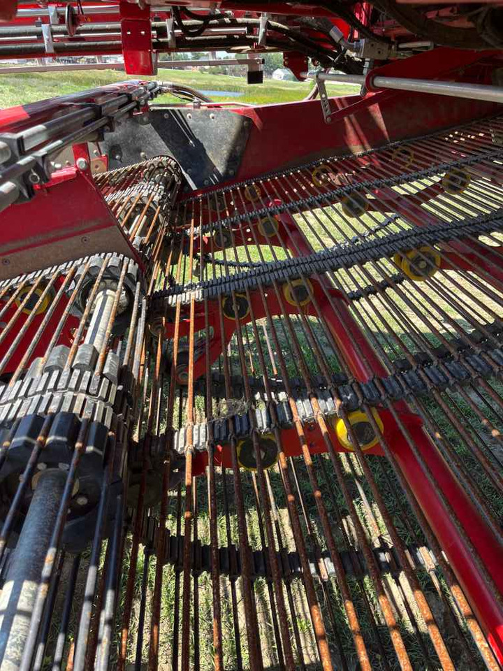 Burgonyakombájn Grimme VARITRON 470: 6 kép.