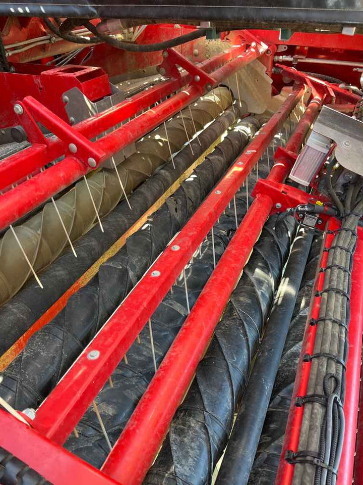 Burgonyakombájn Grimme VARITRON 470: 11 kép.