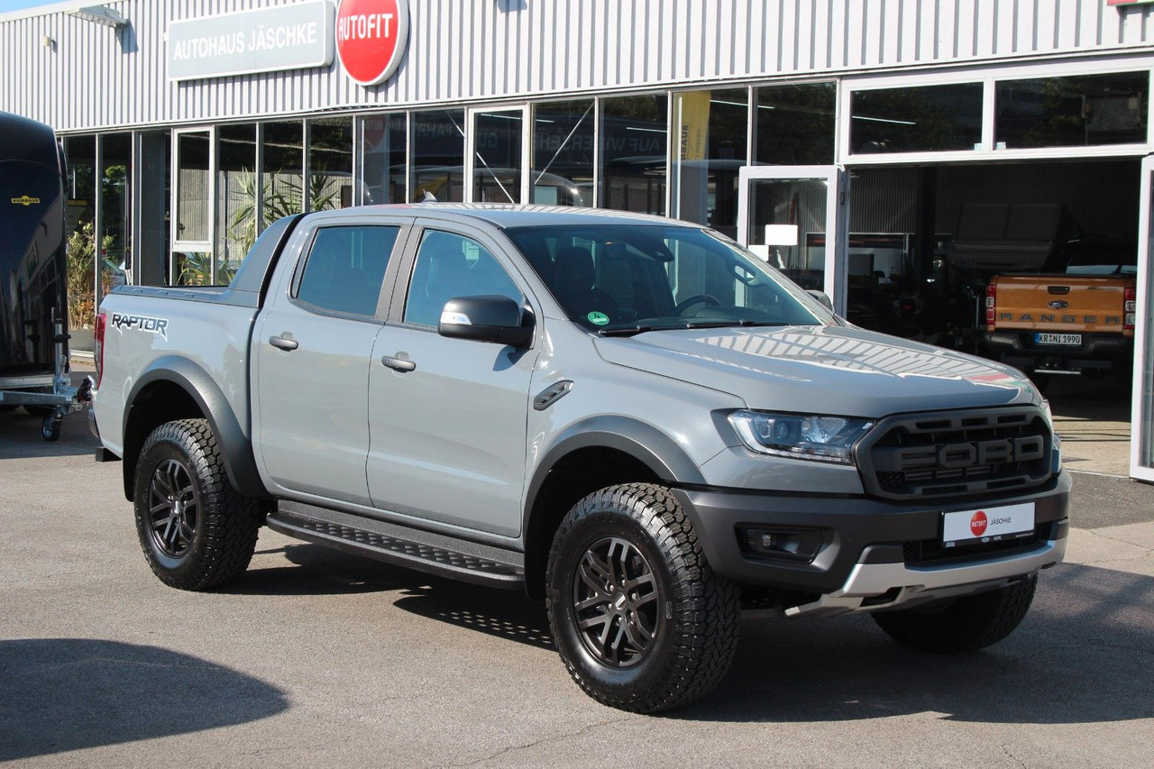 Ford Raptor Doppelkab 4x4 schön! 9500km Performance - Terepjáró/ SUV: 1 kép. Ford Raptor Doppelkab 4x4 schön! 9500km Performance - Terepjáró/ SUV: 1 kép.