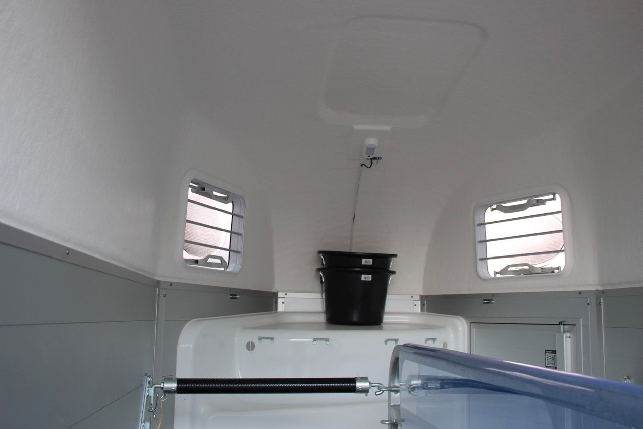 Pótkocsi állatszállító Humbaur Equitos Alu Plus 2400 Pferdeanhänger Sattelkamme: 11 kép.