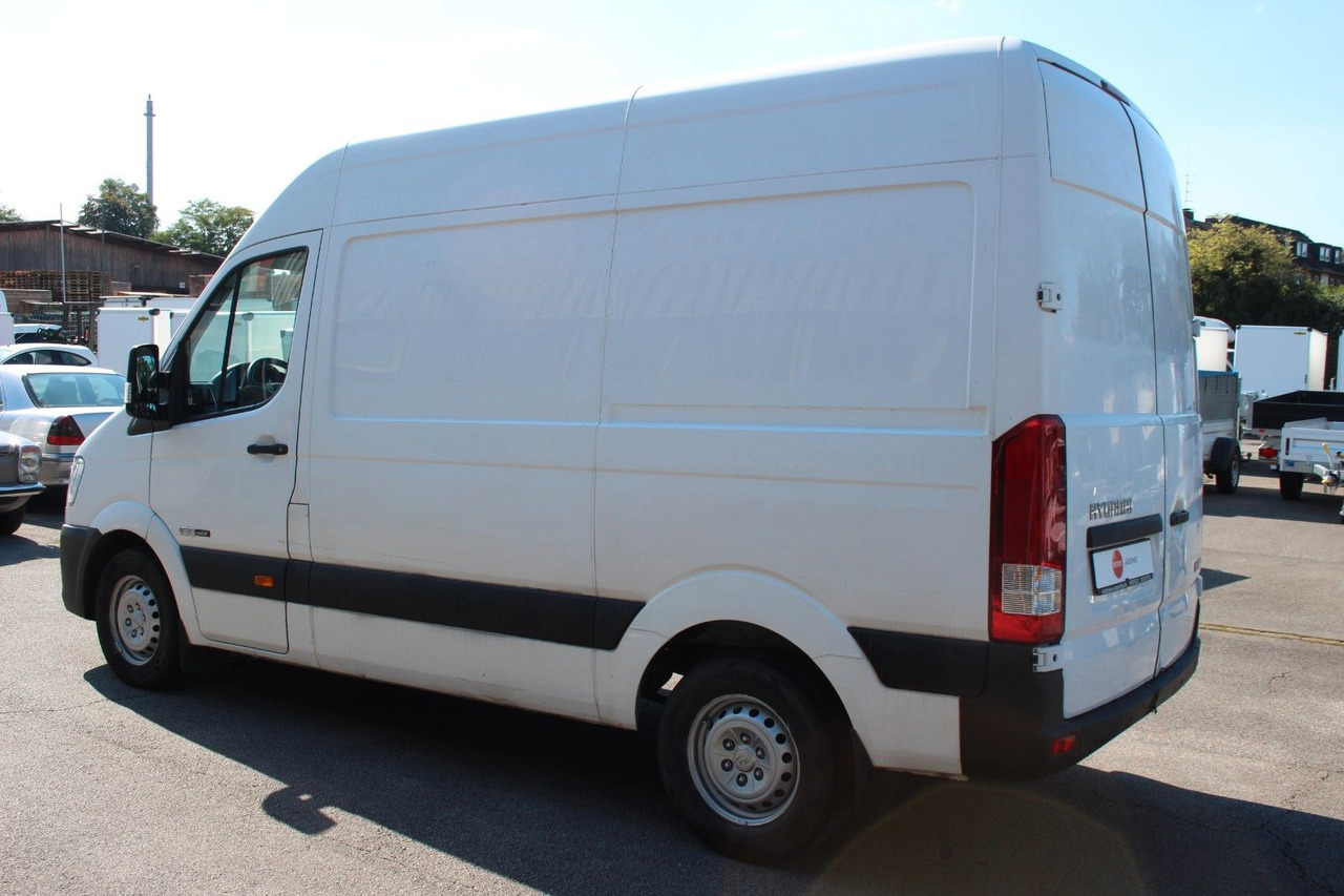 Hyundai H350 Klima L2H2 1.Hand 137tKM - Kisbusz: 3 kép. Hyundai H350 Klima L2H2 1.Hand 137tKM - Kisbusz: 3 kép.