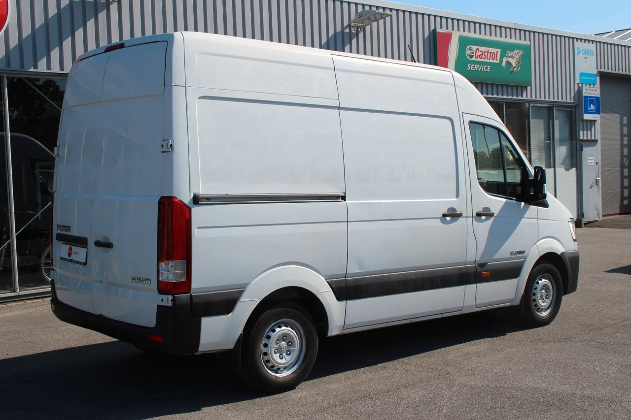 Hyundai H350 Klima L2H2 1.Hand 137tKM - Kisbusz: 2 kép. Hyundai H350 Klima L2H2 1.Hand 137tKM - Kisbusz: 2 kép.