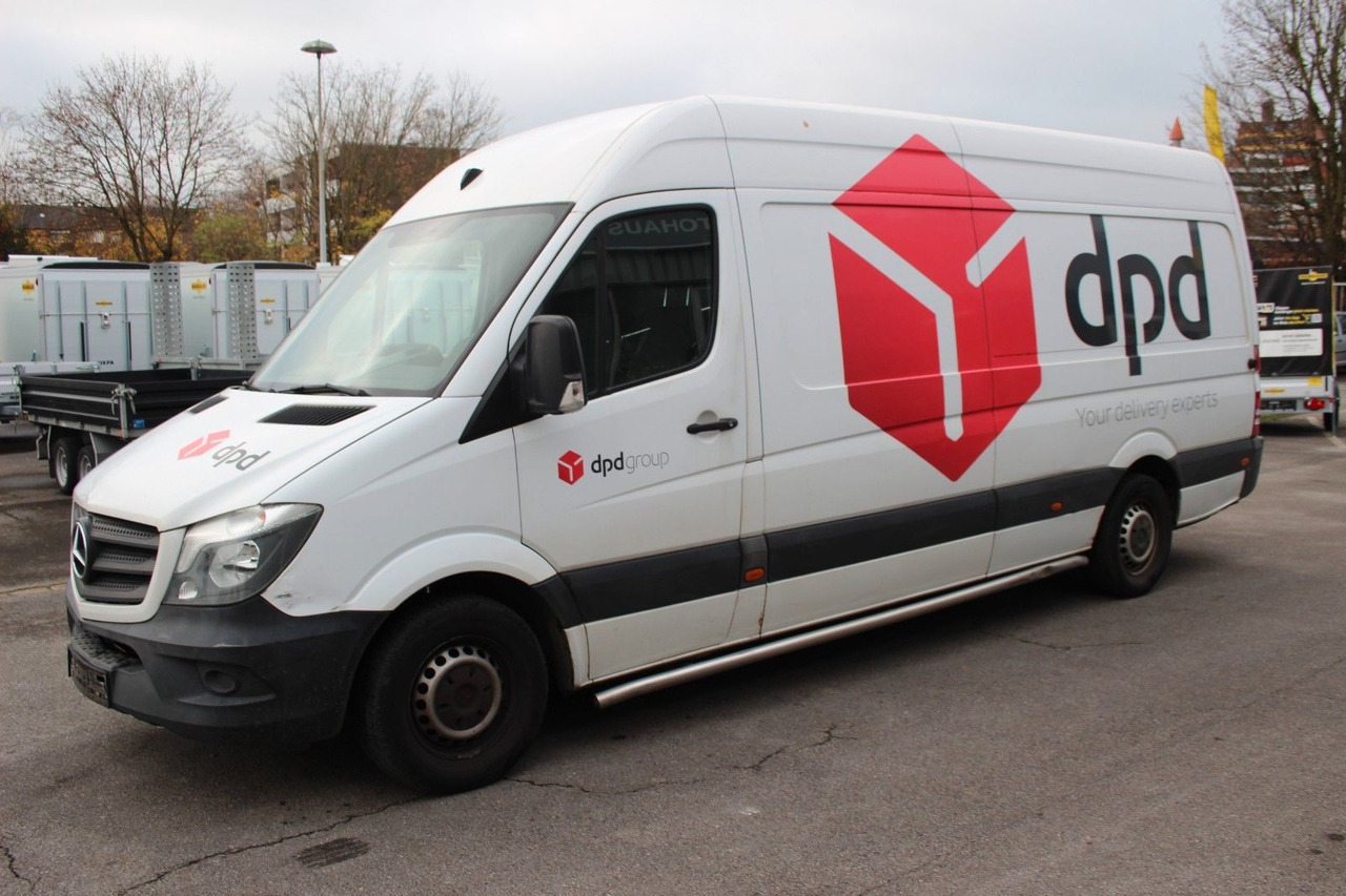 Mercedes-Benz Sprinter 316 CDI hoch lang Klima - Kisbusz: 5 kép. Mercedes-Benz Sprinter 316 CDI hoch lang Klima - Kisbusz: 5 kép.