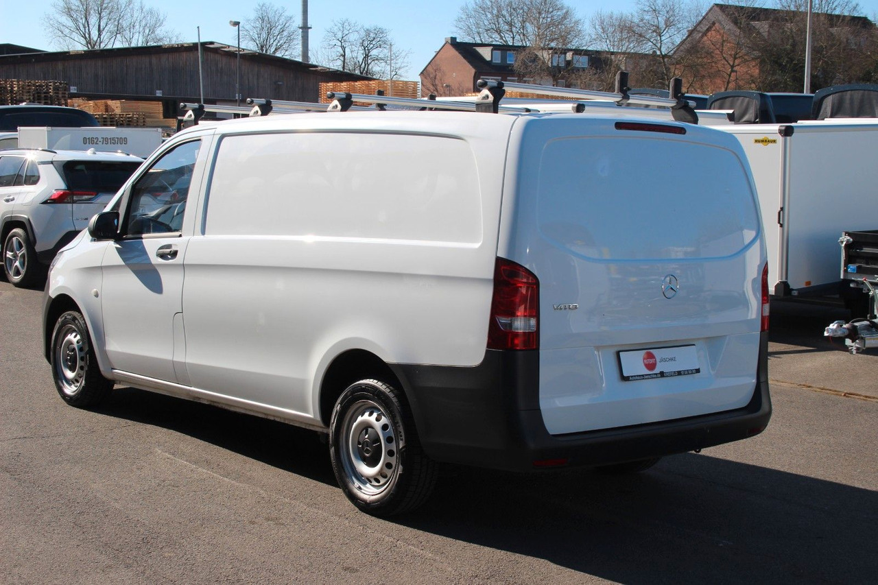 Mercedes-Benz Vito 109 CDI Dachträgersystem 142tKM - Kisbusz: 3 kép. Mercedes-Benz Vito 109 CDI Dachträgersystem 142tKM - Kisbusz: 3 kép.
