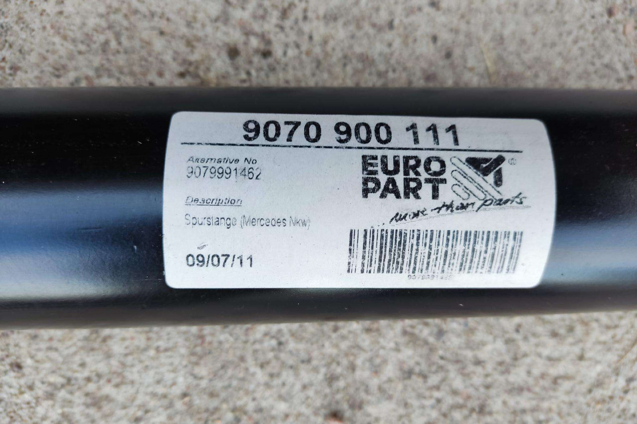 Mercedes-Benz tie rod 4X4 6X6 8X8 Actros Axor - Nyomtávrúd - Teherautó: 2 kép. Mercedes-Benz tie rod 4X4 6X6 8X8 Actros Axor - Nyomtávrúd - Teherautó: 2 kép.