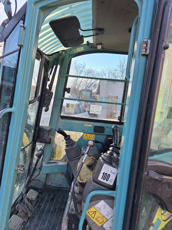 YANMAR ViO 75 - Építőipari gépek: 5 kép. YANMAR ViO 75 - Építőipari gépek: 5 kép.