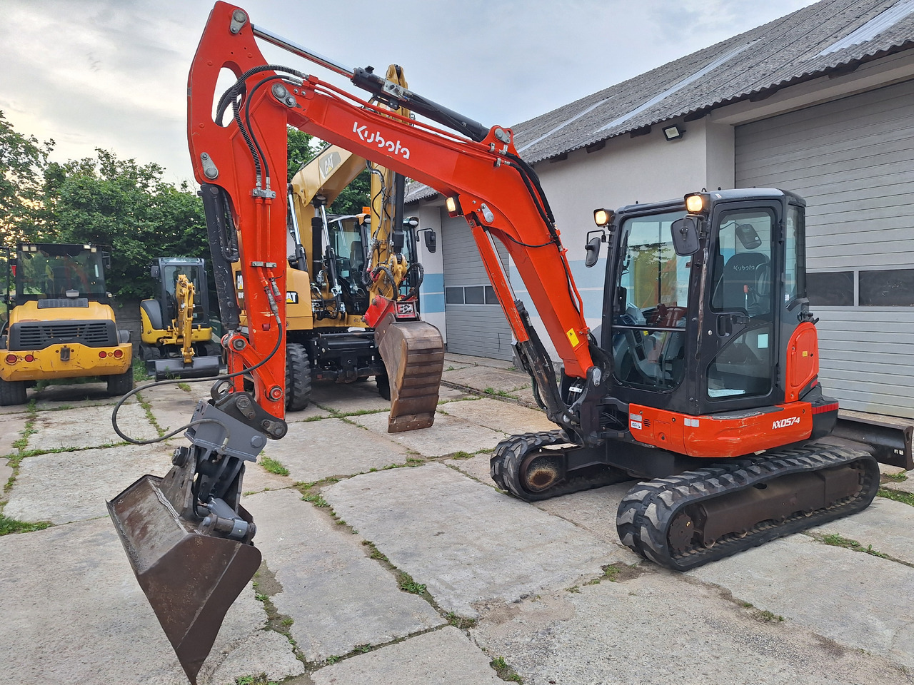 KUBOTA KX057-4 - Minikotró: 1 kép. KUBOTA KX057-4 - Minikotró: 1 kép.