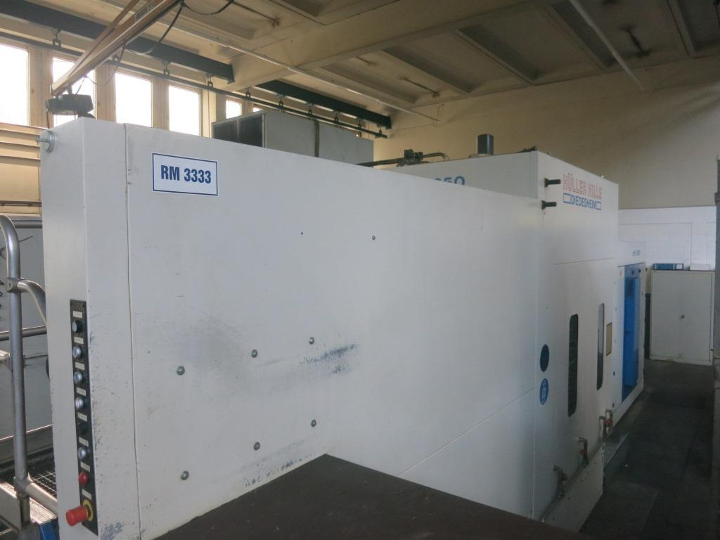 HÜLLER-HILLE nbH 350 - CNC megmunkáló központ: 2 kép. HÜLLER-HILLE nbH 350 - CNC megmunkáló központ: 2 kép.