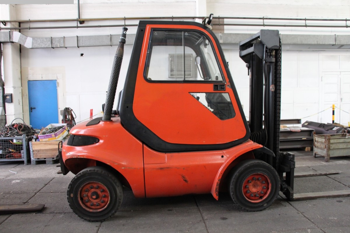 LINDE H40D - Dízel targonca: 1 kép. LINDE H40D - Dízel targonca: 1 kép.